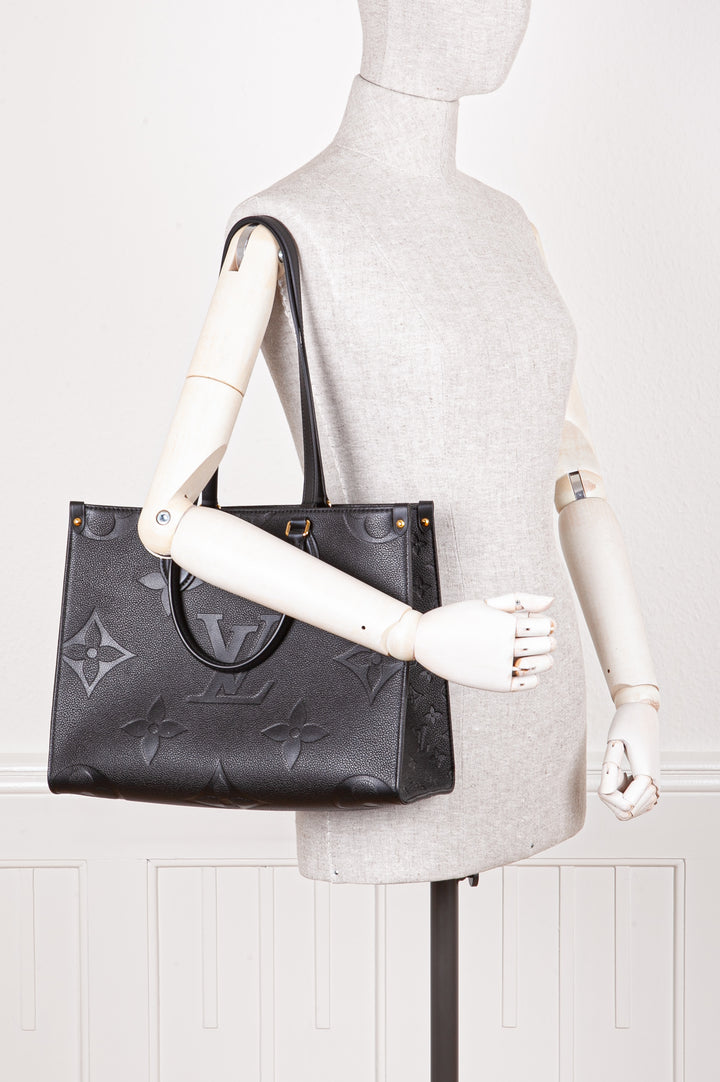 LOUIS VUITTON Onthego MM Empreinte Giant Black