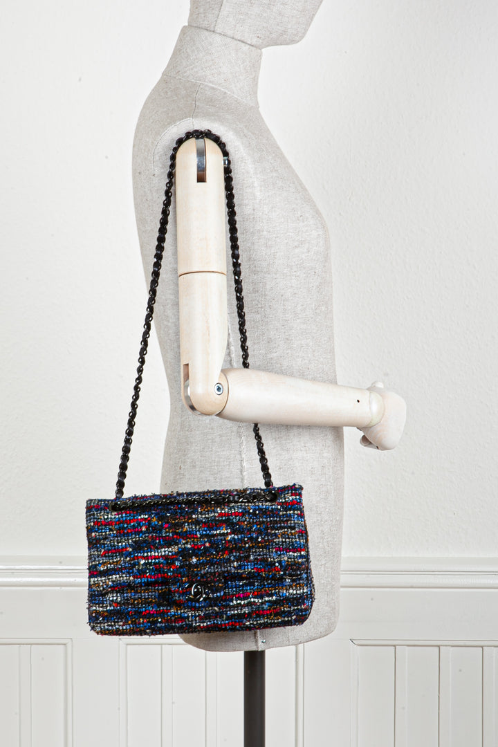 CHANEL Double Flap Bag Tweed