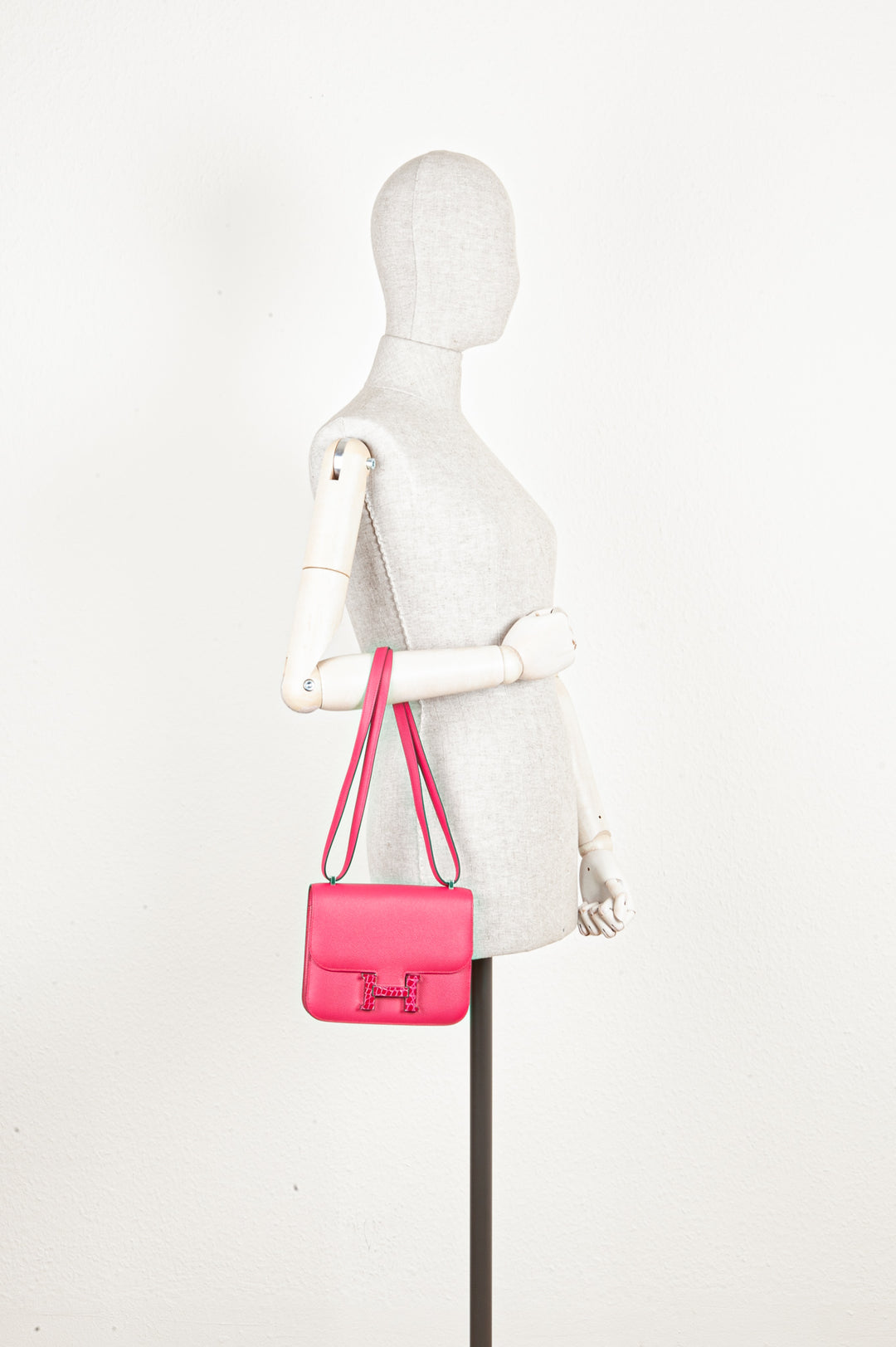 HERMÈS Constance 18 Epsom Rose Mexique
