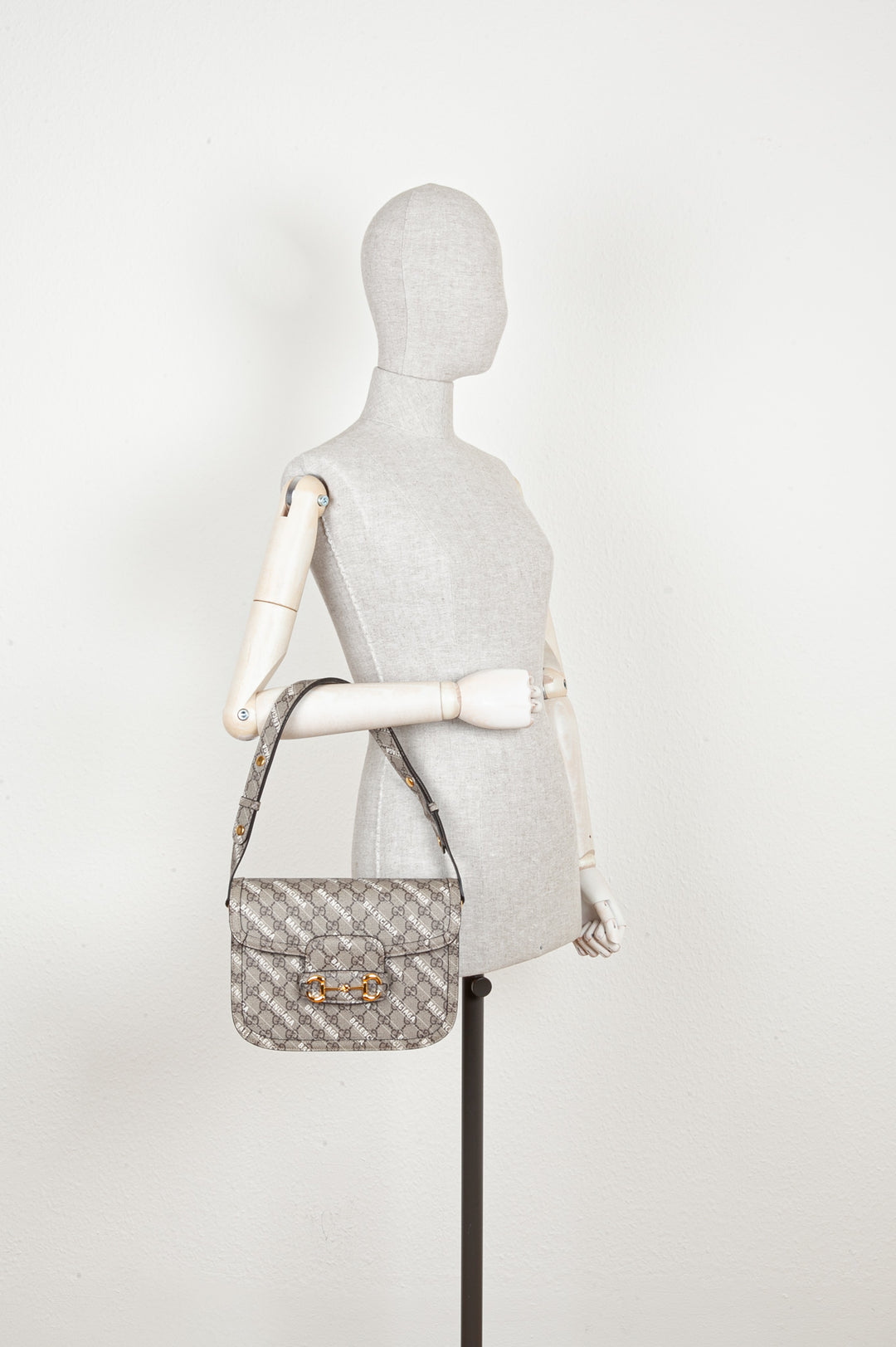 GUCCI x BALENCIAGA Sac The Hacker Project Horsebit 1955 Toile Suprême GG