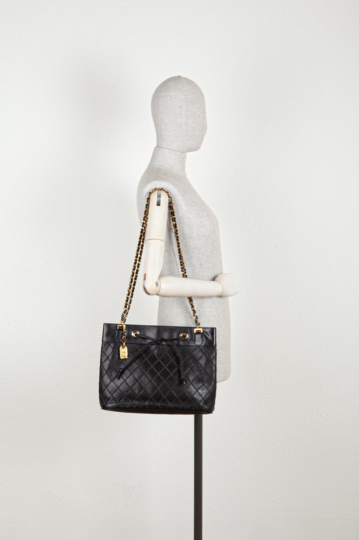 CHANEL Tote Black