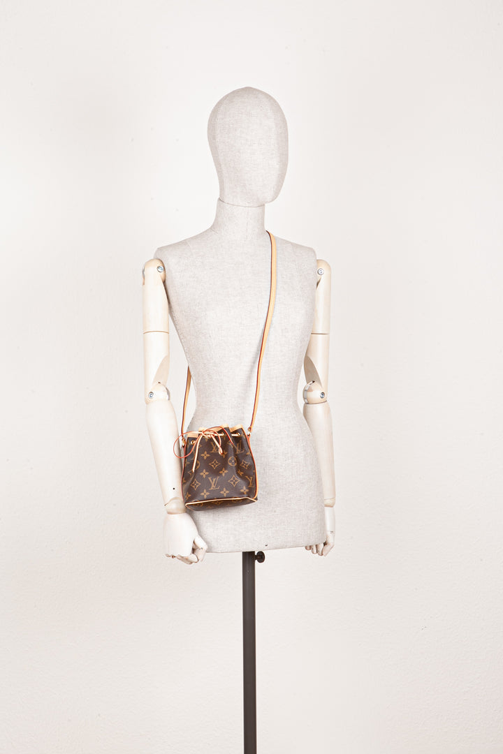 LOUIS VUITTON Nano Noé Toile MNG