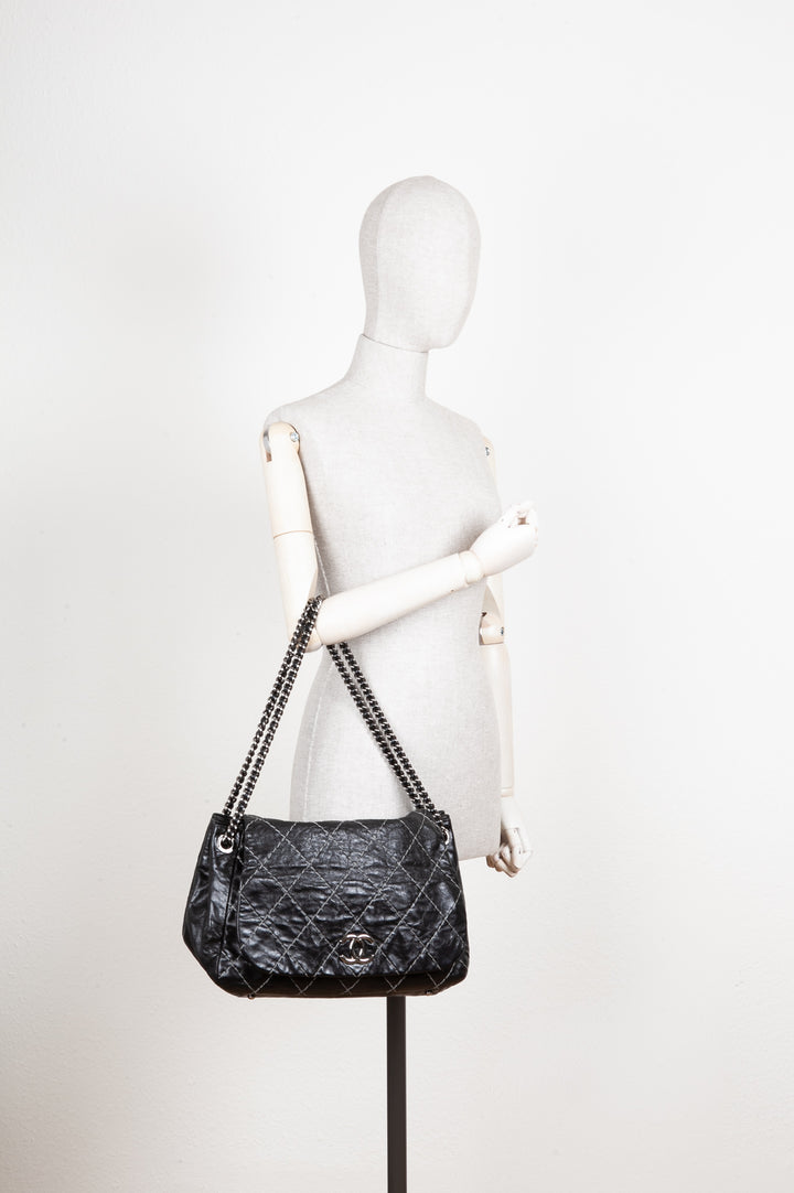 CHANEL Sac Noir