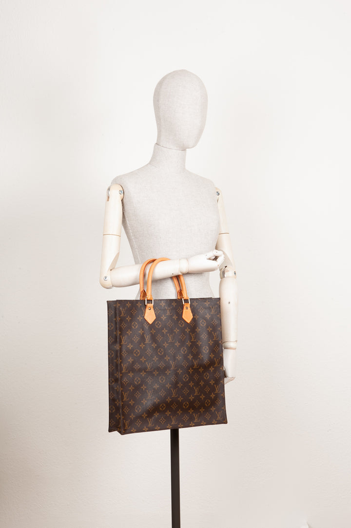 LOUIS VUITTON Sac Plat MNG 2001