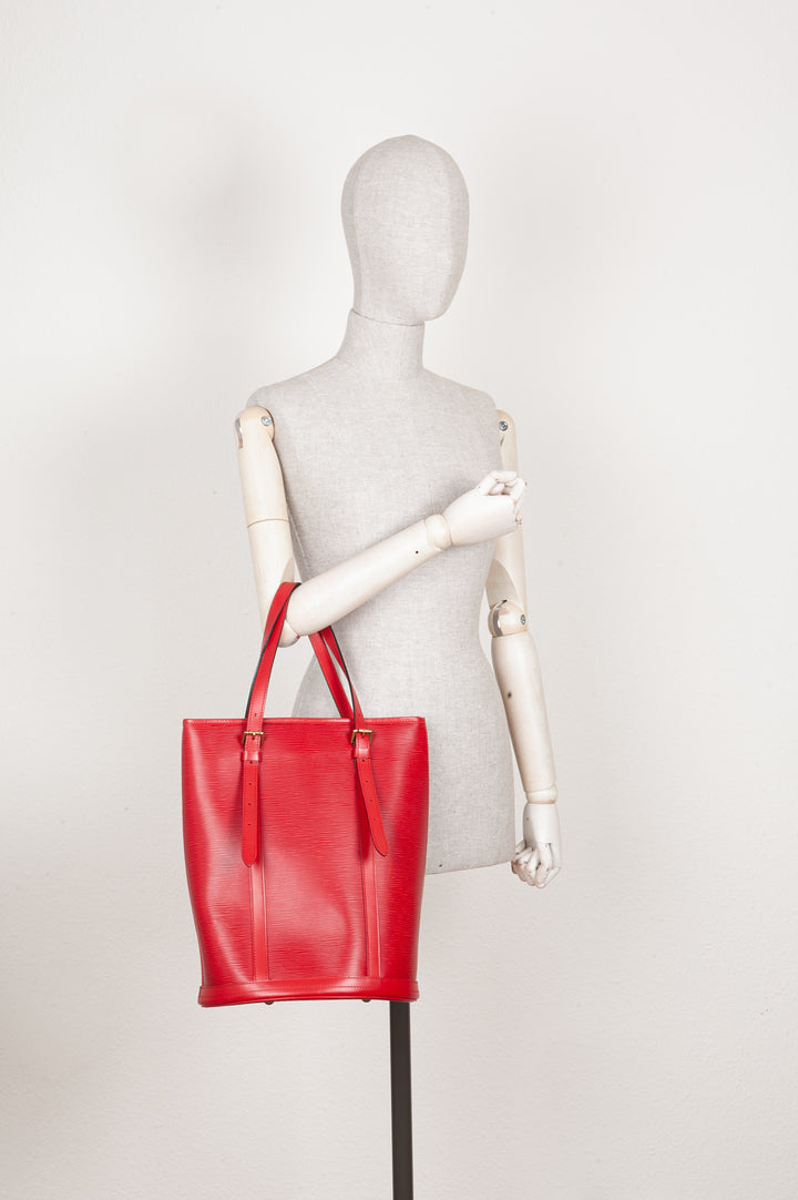 LOUIS VUITTON Bucket Bag GM Pochette
