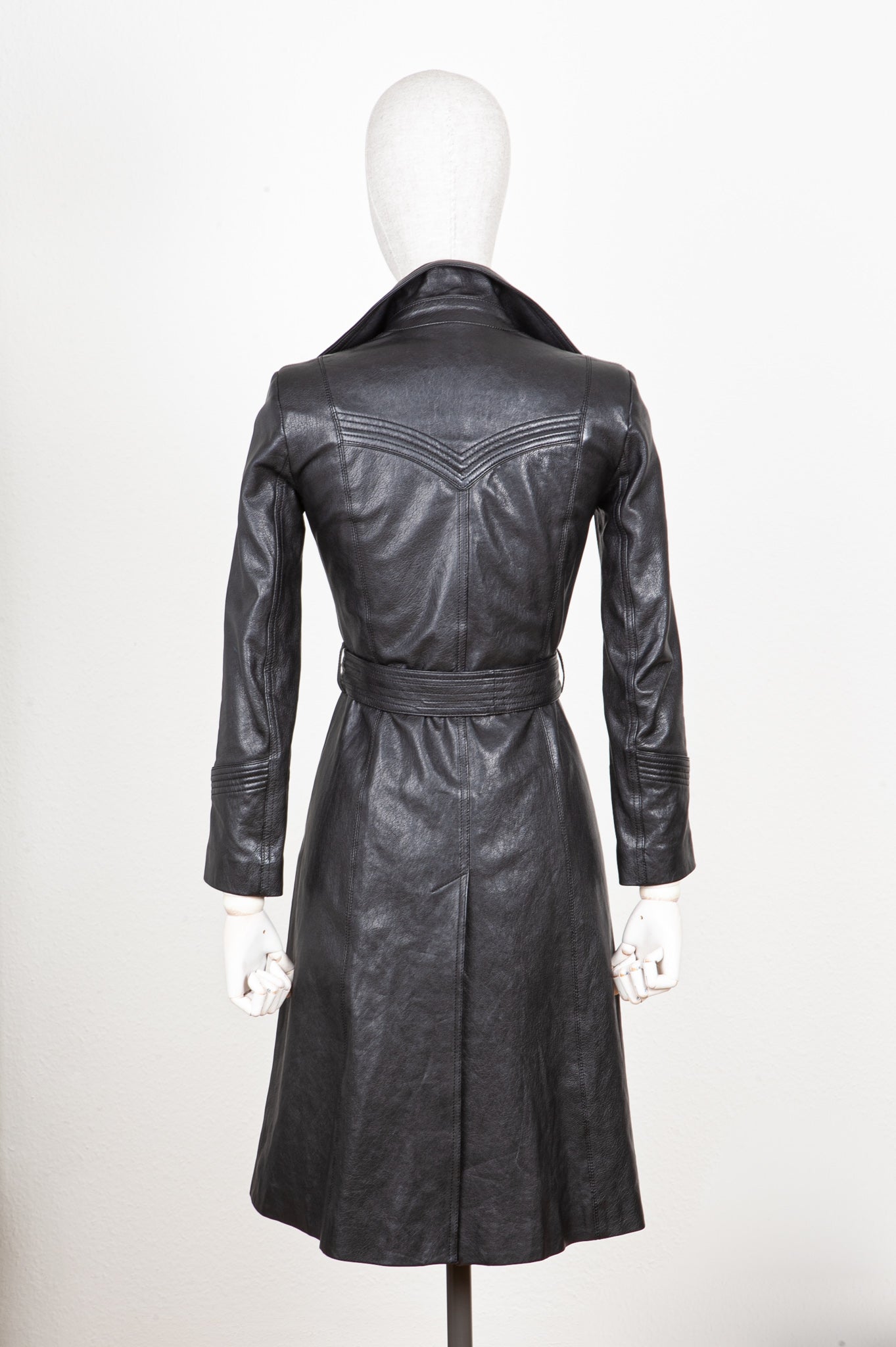 SAINT LAURENT Leather Coat Black – REAWAKE