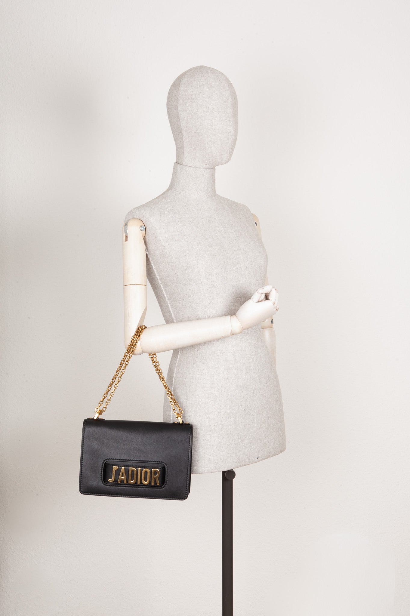 CHRISTIAN DIOR J'Adior Bag Black – REAWAKE