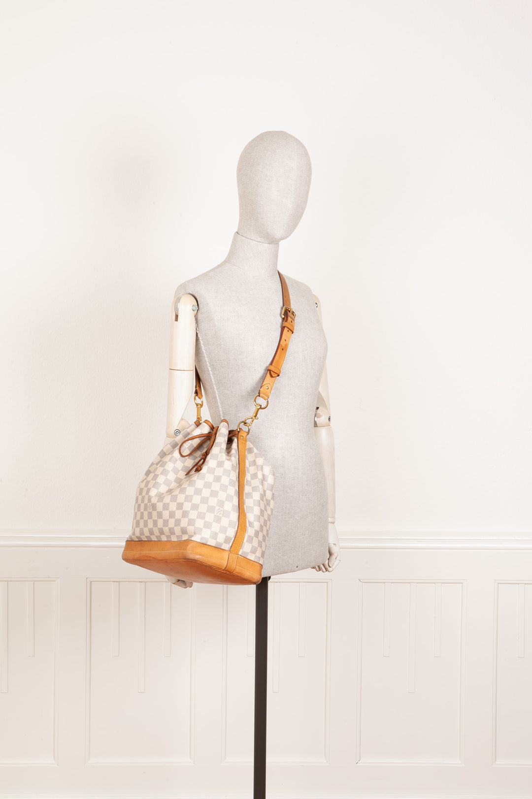 LOUIS VUITTON Grand Sac Noé Damier Azur