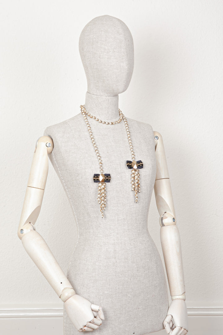 CHRISTIAN DIOR Mise en Dior Necklace Pearls and Bows