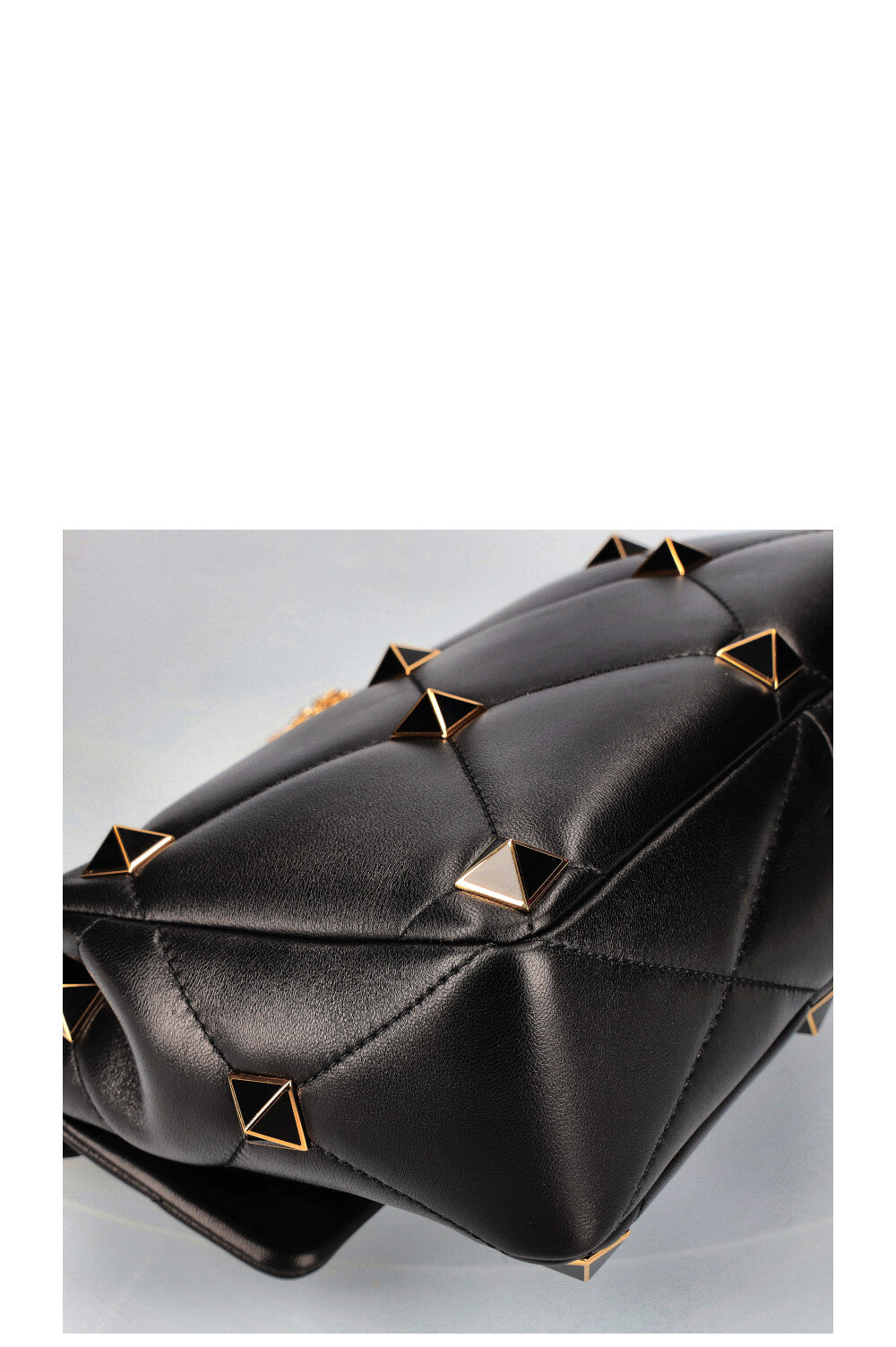 VALENTINO Sac à Goujons Romain Noir