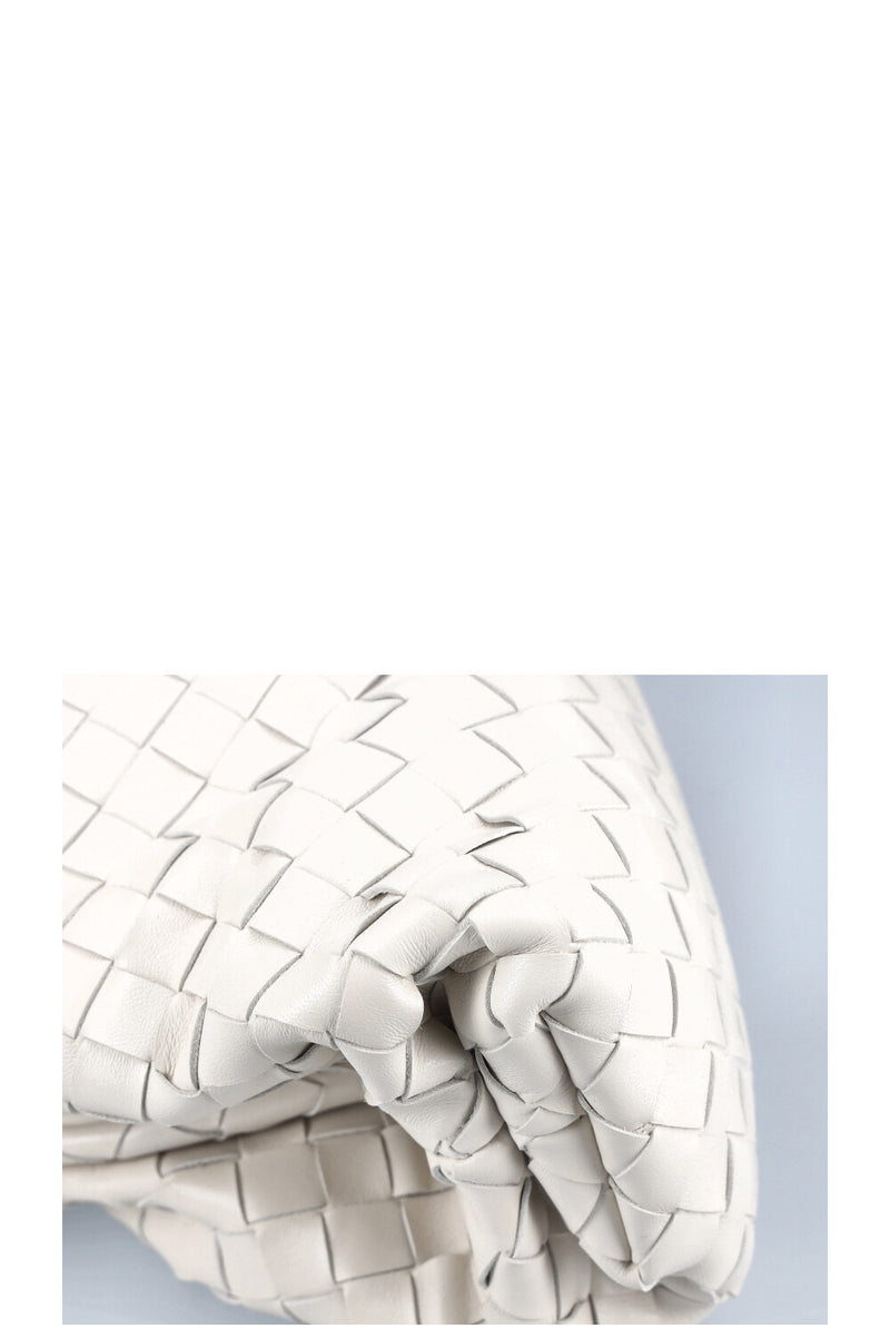 BOTTEGA VENETA The Pouch Intrecciato White