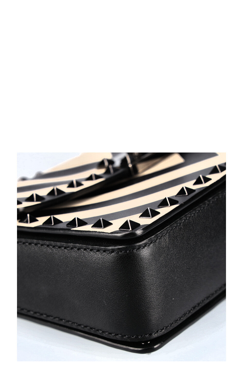 VALENTINO Rockstud Flip Lock Bag Black White