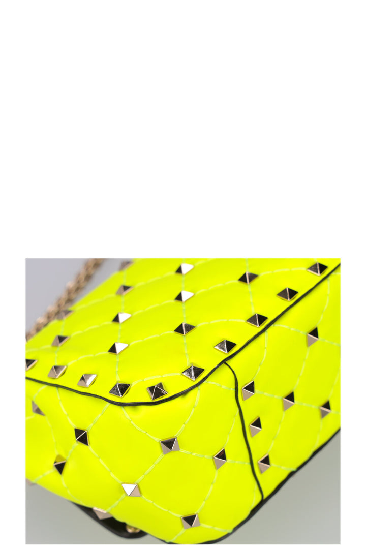 VALENTINO Sac Rockstud Spike Micro Jaune Fluo