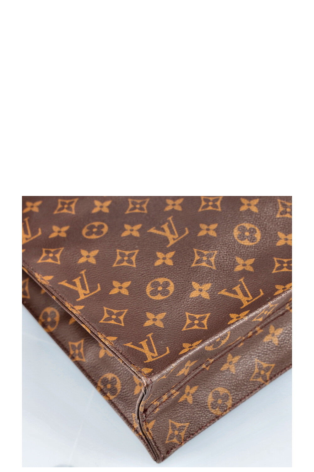 LOUIS VUITTON Sac Plat MNG 2001