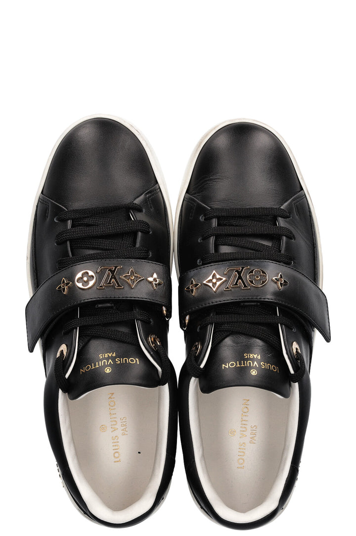 LOUIS VUITTON Sneakers Black MNG