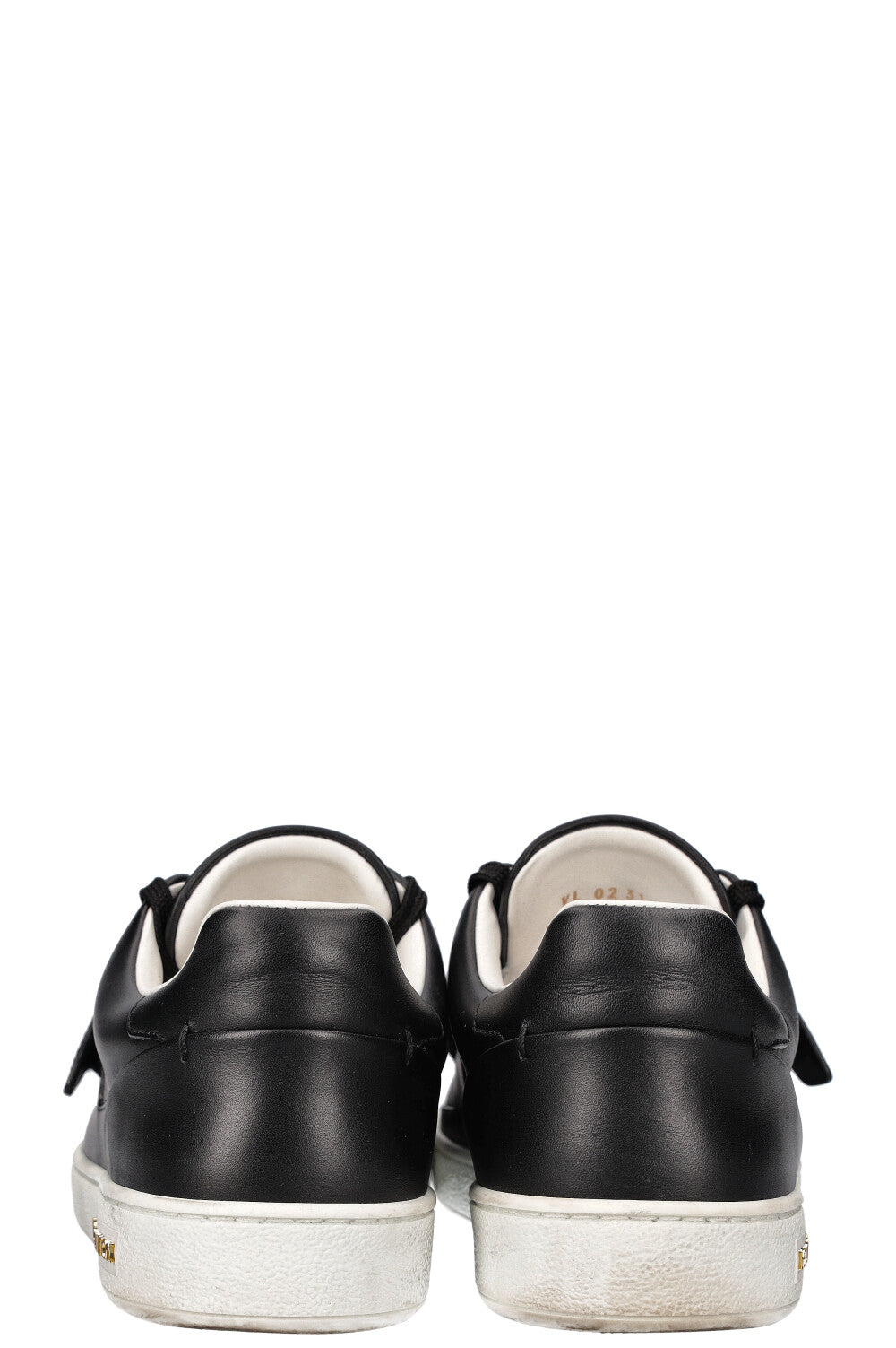 LOUIS VUITTON Sneakers Black MNG