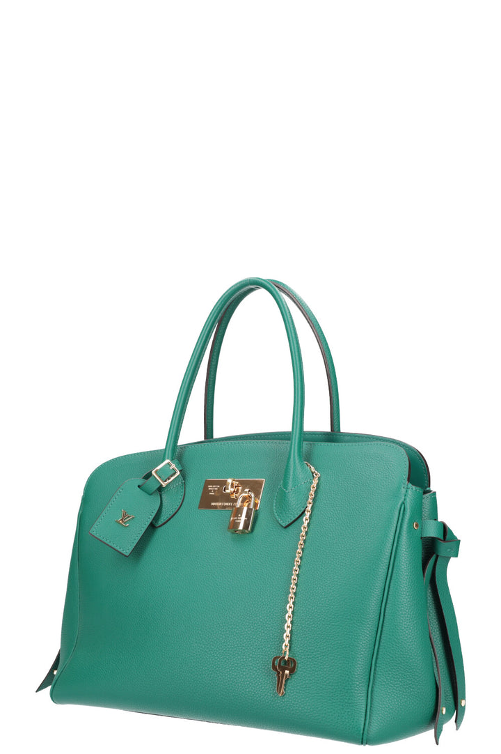 LOUIS VUITTON Milla MM Bag 2019
