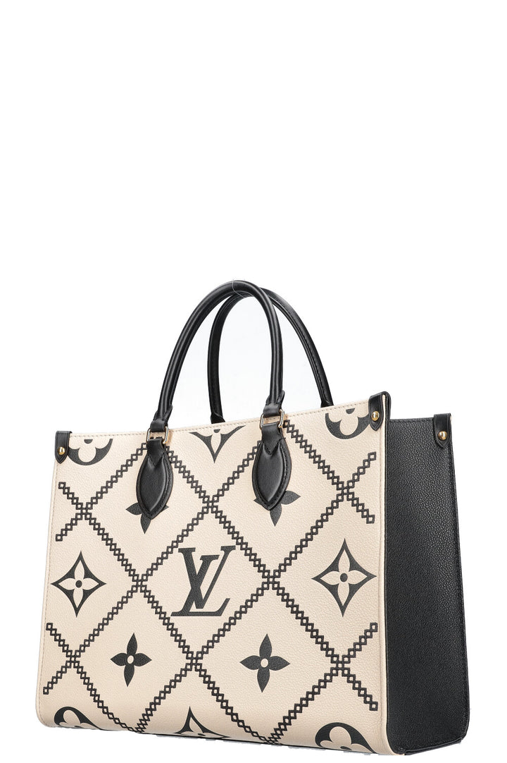 LOUIS VUITTON OnTheGo MM Black and White