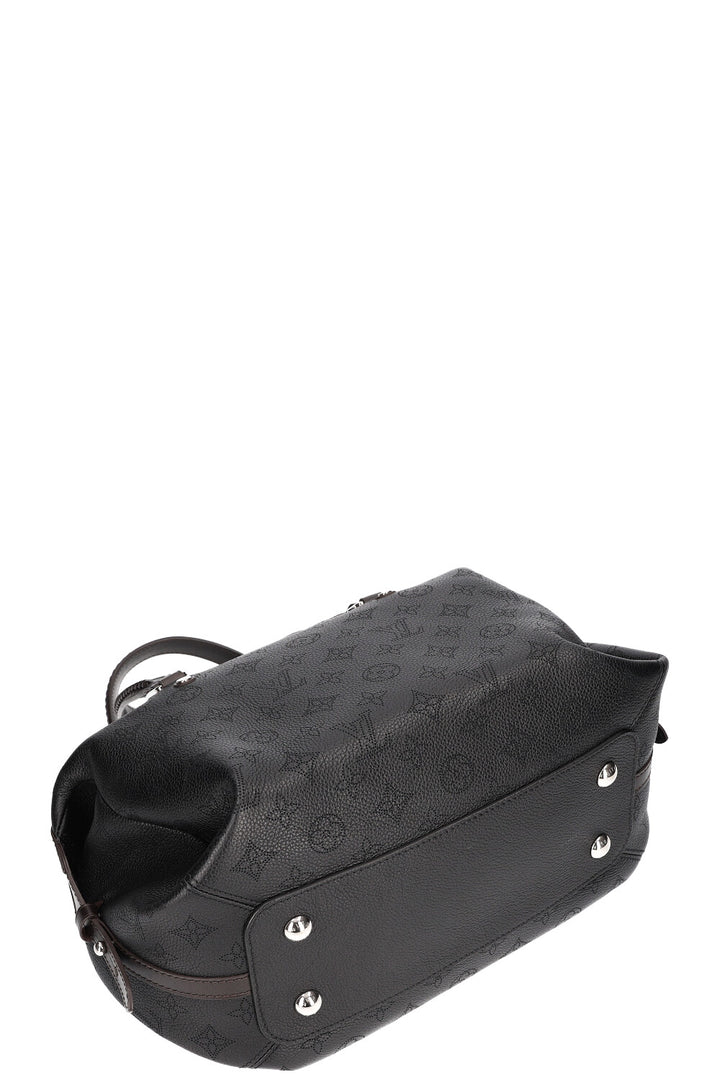LOUIS VUITTON Asteria bag