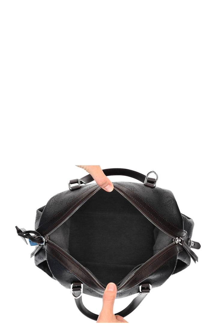 LOUIS VUITTON Asteria bag