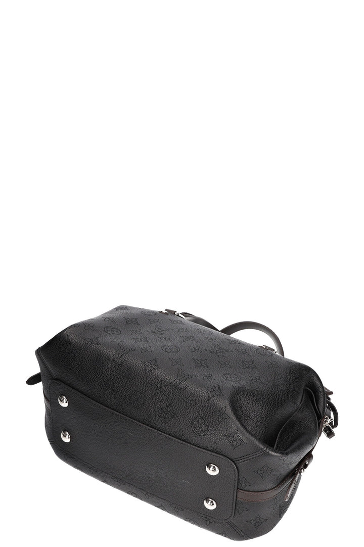 LOUIS VUITTON Asteria bag