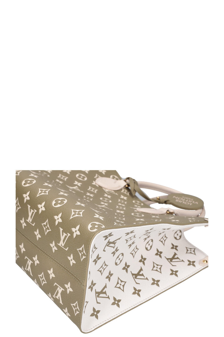 LOUIS VUITTON Onthego MM Khaki Beige