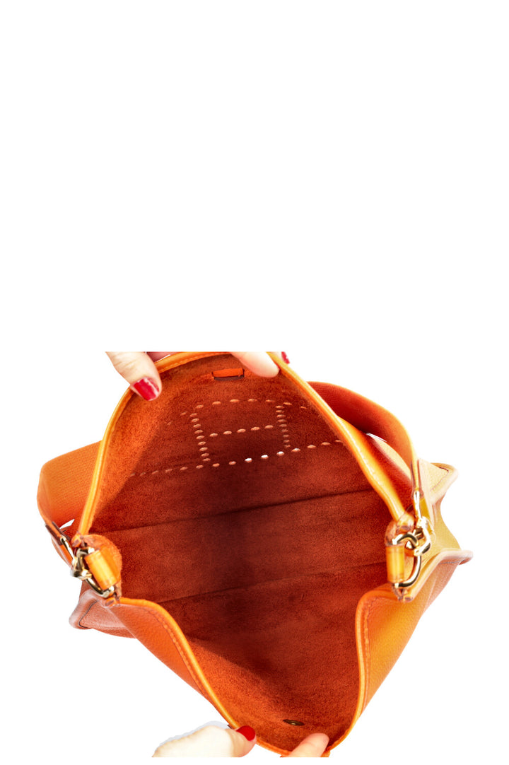 HERMÈS Evelyne GM Clemence Orange