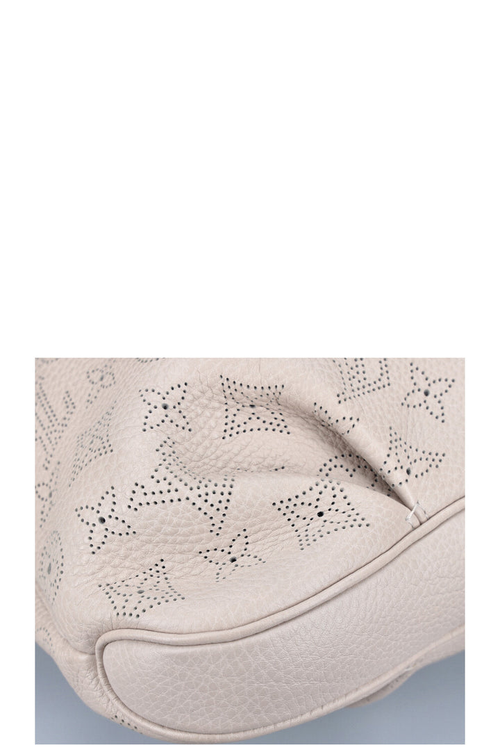 LOUIS VUITTON Selene Bag Mahina Blanc Cassé