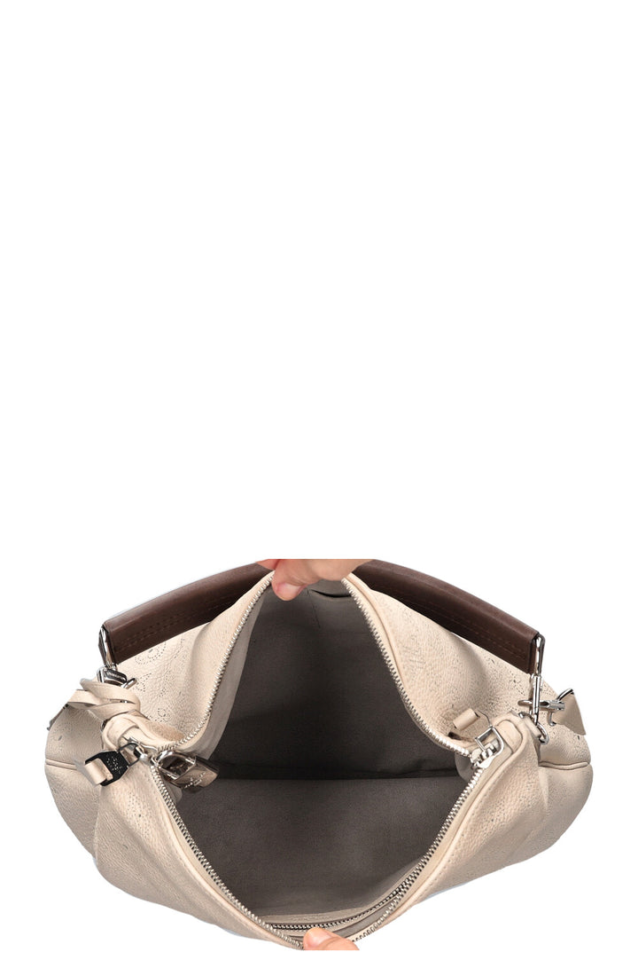 LOUIS VUITTON Selene Bag Mahina Blanc Cassé