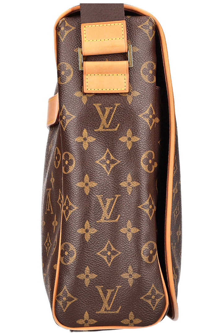 LOUIS VUITTON Sac Messager Abbesses MNG