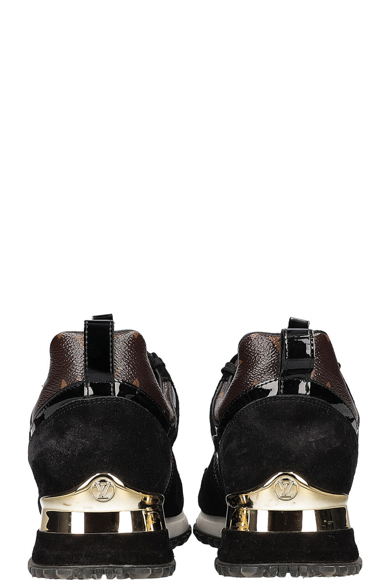 LOUIS VUITTON Run Away Sneakers MNG