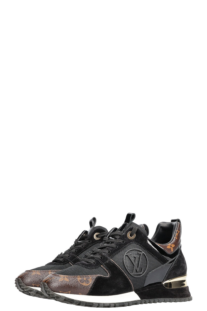 LOUIS VUITTON Run Away Sneakers MNG