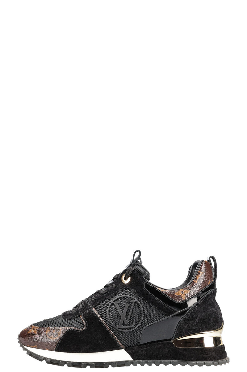 LOUIS VUITTON Run Away Sneakers MNG