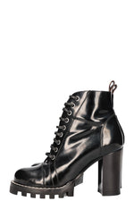 LOUIS VUITTON Star Trail Boots Black