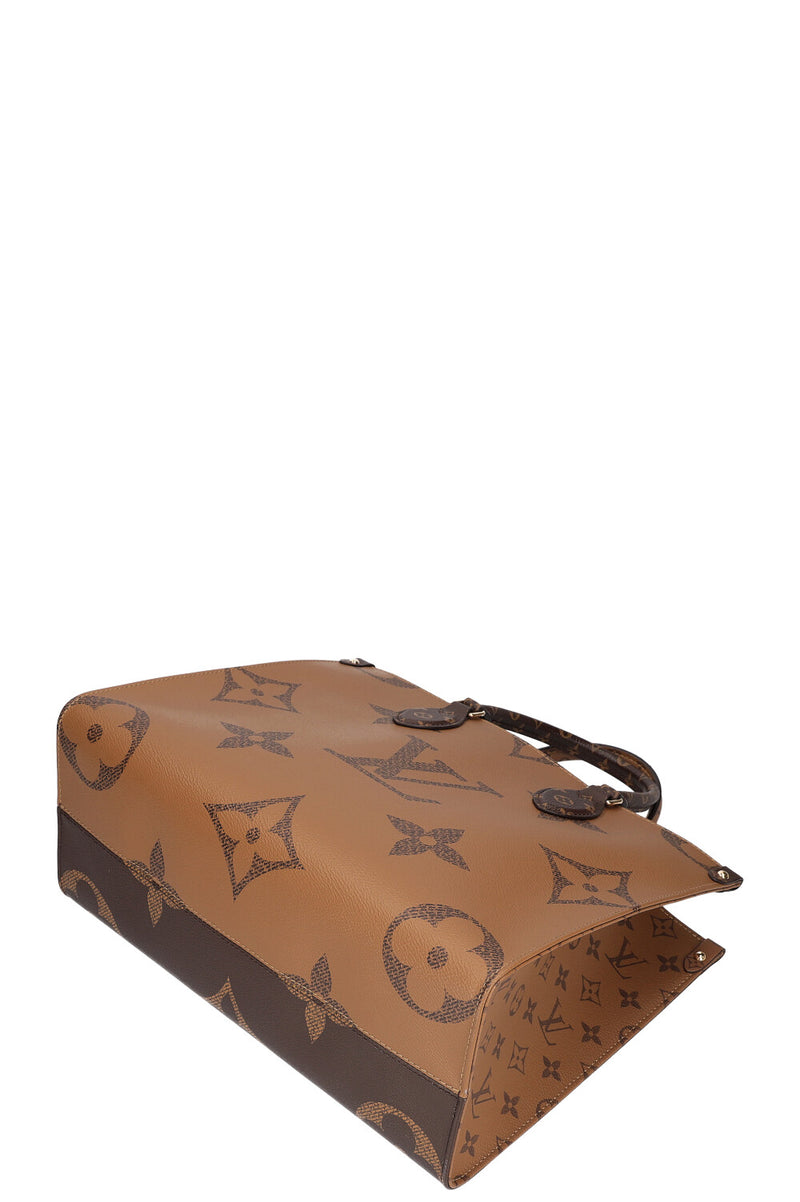 LOUIS VUITTON Onthego MM