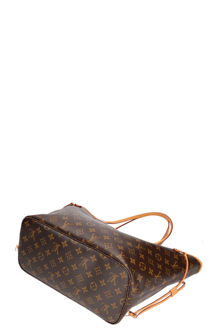 LOUIS VUITTON V Neverfull MM with Pochette