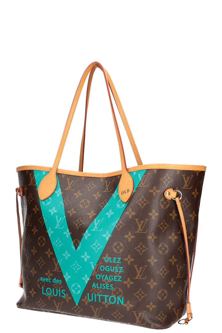 LOUIS VUITTON V Neverfull MM with Pochette