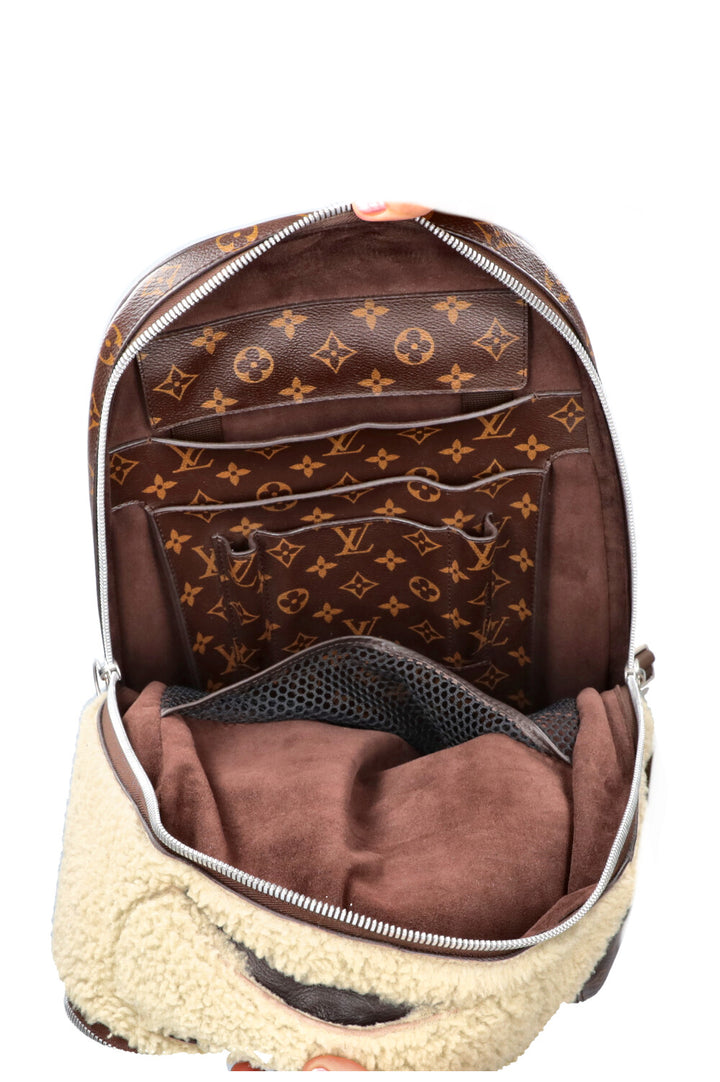 LOUIS VUITTON Marc Newson Sac à dos Shearling MNG