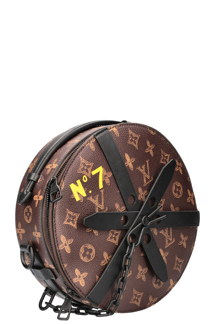 LOUIS VUITTON Wheel Box Bag MNG SS2022