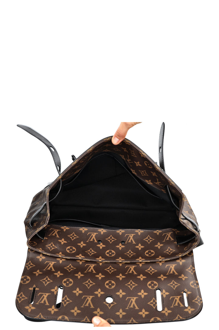 LOUIS VUITTON Solar Ray Steamer PM Bag MNG