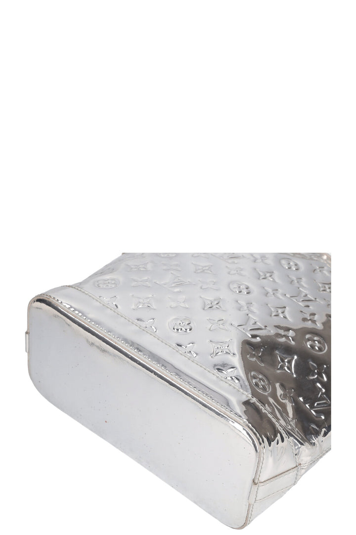 LOUIS VUITTON Vertical Lockit Bag MNG Miroir Silver