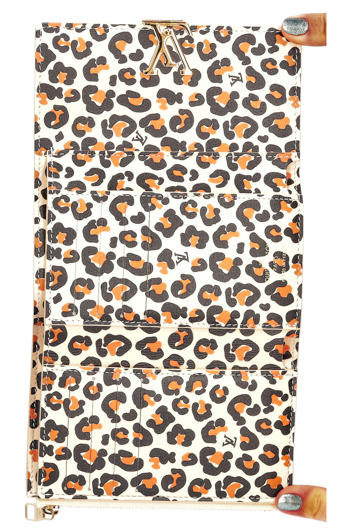 LOUIS VUITTON Portefeuille Capucines Compact Stephen Sprouse Poudre
