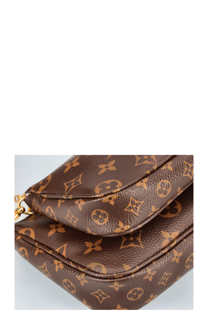LOUIS VUITTON Multi Pochette Canvas MNG