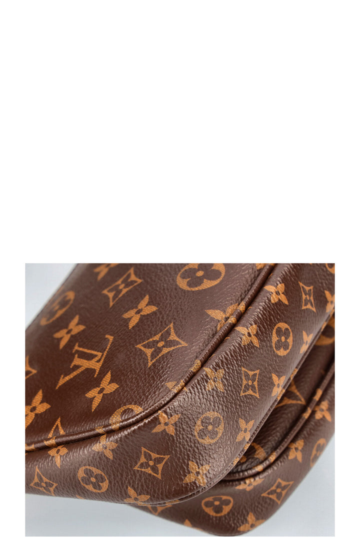 LOUIS VUITTON Multi Pochette Canvas MNG