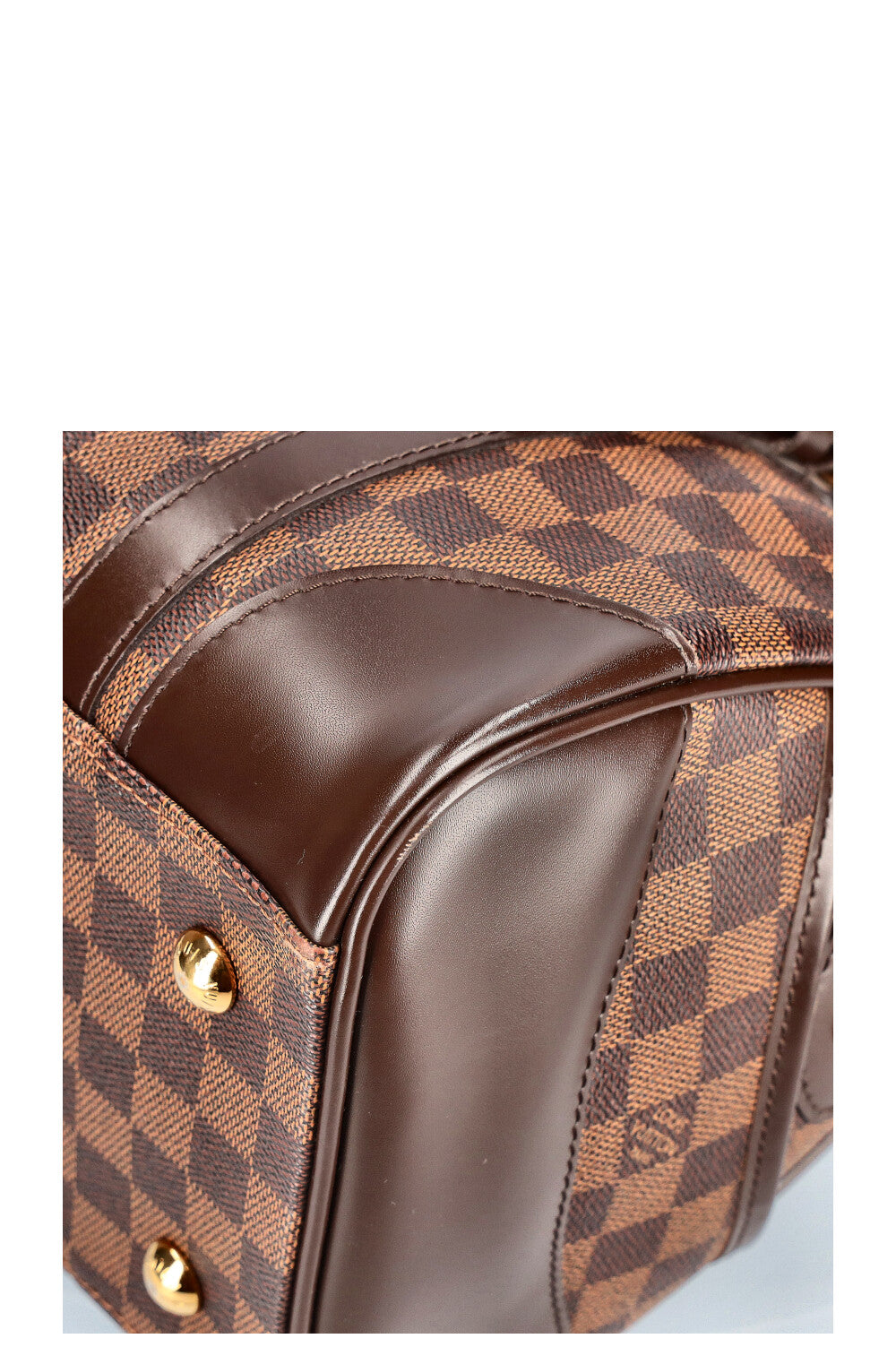 LOUIS VUITTON Berkeley Bag Damier Ebene
