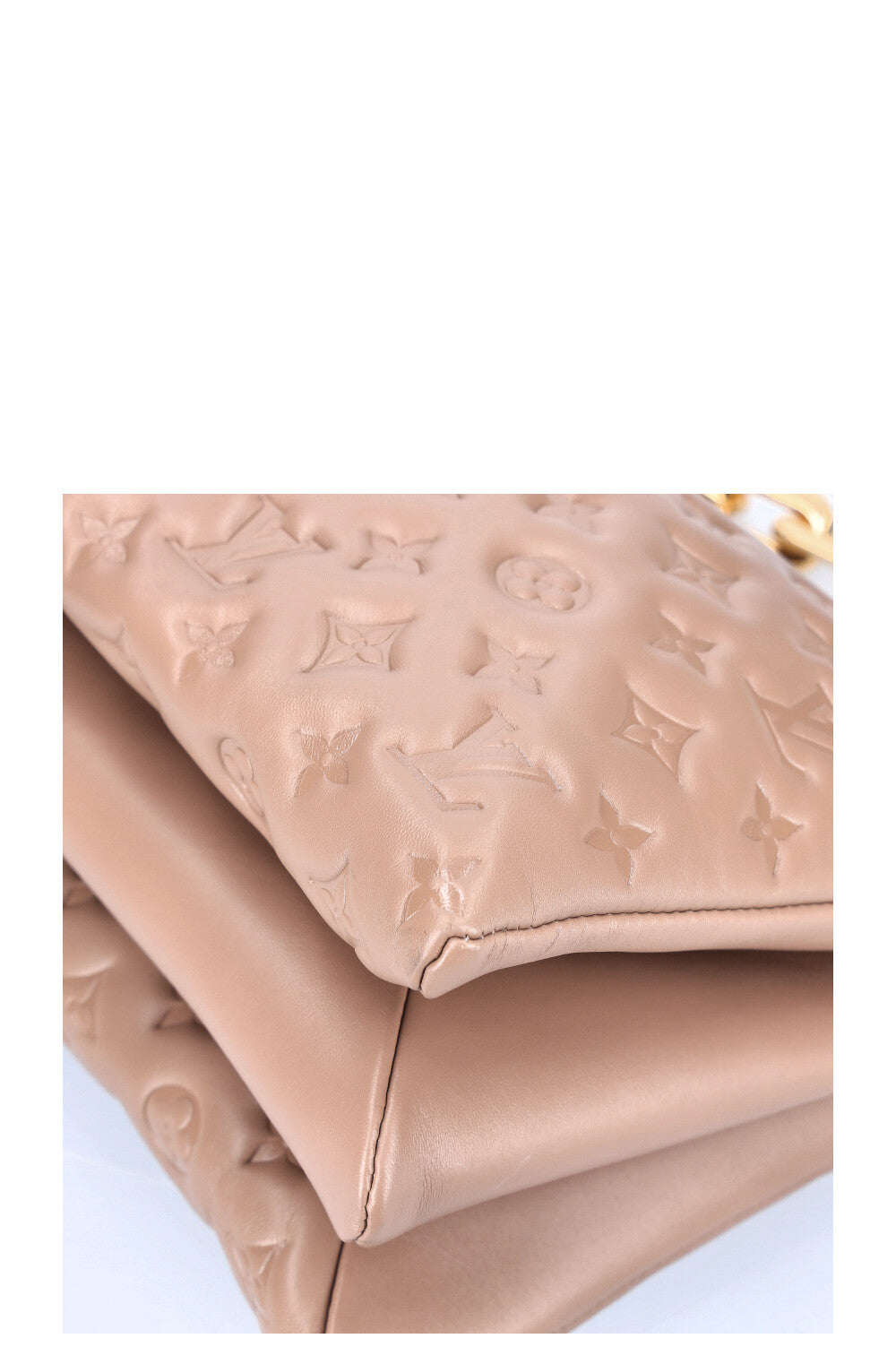 LOUIS VUITTON Coussin MM Taupe