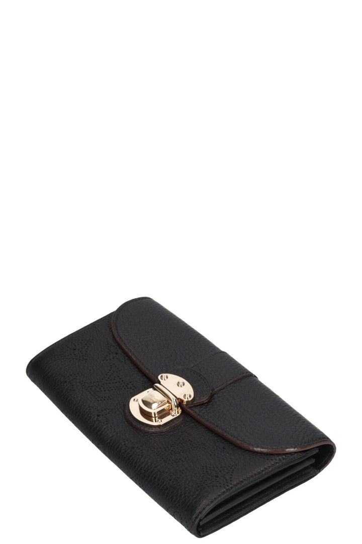 LOUIS VUITTON Amelia Wallet Black