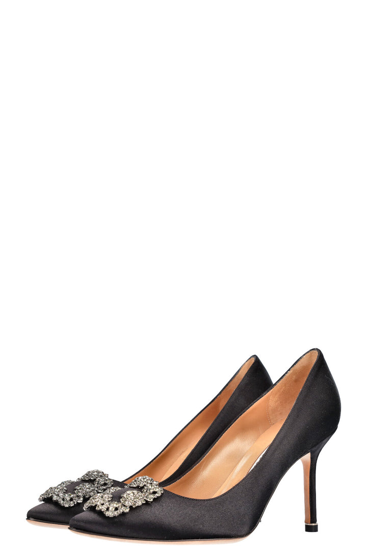 MANOLO BLAHNIK Hangisi Heels Black