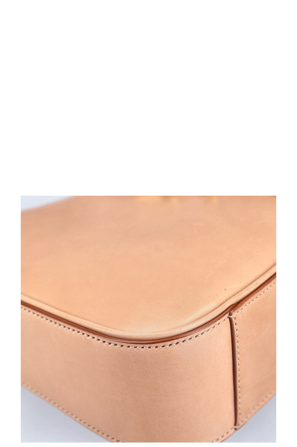 SAINT LAURENT Sac Le 5 à 7 Cuir Tanné