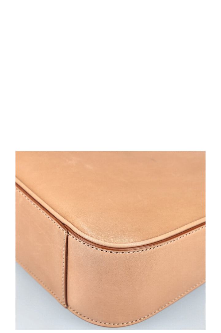SAINT LAURENT Sac Le 5 à 7 Cuir Tanné